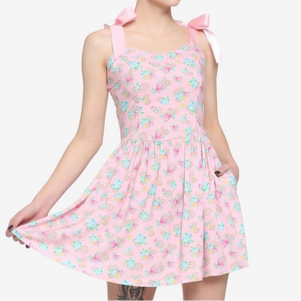 Pink Floral Gears Sweetheart Dress size small